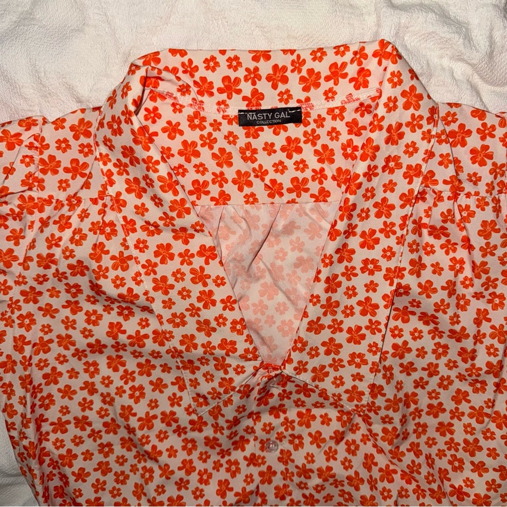 Nasty Gal Orange Floral Button Down Top – Women’s Small - Picture 4 of 7